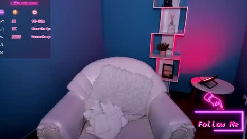 Andrea online show from January 2025 04:50:02 PM