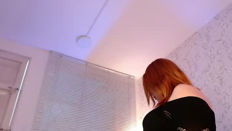 Snapshot of miabunny__1 chatting on May 2026 01:39:01 PM miabunny online show from May 2026 01:39:01 PM