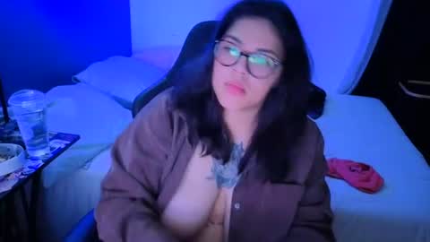 Snapshot of miacanela_xo chatting on July 2026 01:55:02 AM Mia online show from July 2026 01:55:02 AM