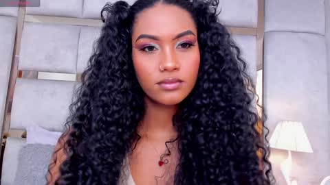 Call me Mia online show from December 2024 08:07:01 PM