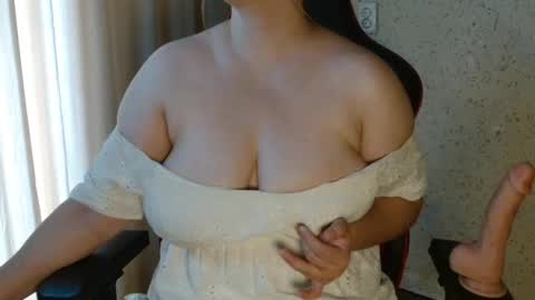 Snapshot of miafoxisja chatting on July 2026 03:58:02 AM MiaFoxisJa online show from July 2026 03:58:02 AM