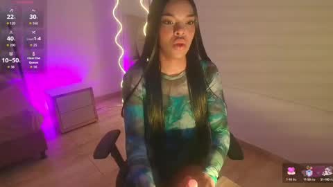 Mia online show from September 2025 03:06:02 AM