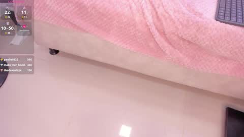 Snapshot of miagiorgia chatting on January 2025 09:16:01 PM Mia online show from January 2025 09:16:01 PM