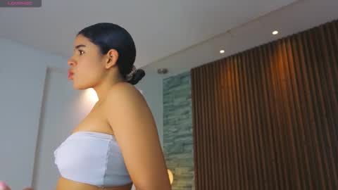 Snapshot of miagomezx chatting on February 2026 02:26:01 PM miagomezx online show from February 2026 02:26:01 PM