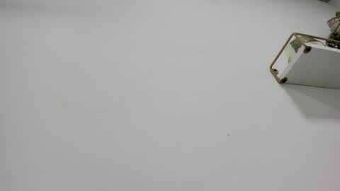 Miah Collins online show from February 2025 11:02:02 AM