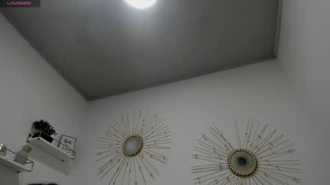 Miah Collins online show from September 2025 11:15:01 AM