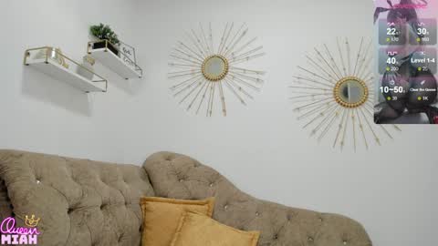 Miah Collins online show from April 2026 06:53:01 PM