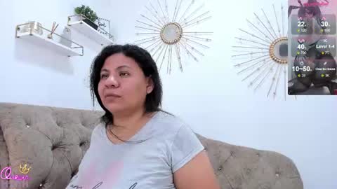 Snapshot of miah_bigboobs chatting on June 2026 06:32:02 PM Miah Collins online show from June 2026 06:32:02 PM