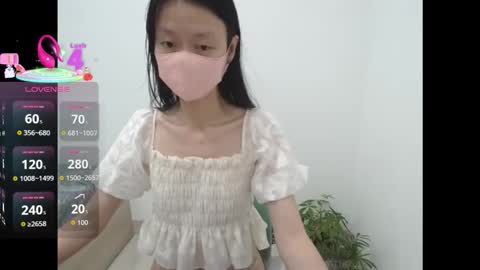 miahchan68 online show from October 2025 06:49:01 PM