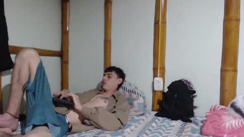 Snapshot of miahells chatting on February 2025 11:35:01 PM Mia Sam online show from February 2025 11:35:01 PM