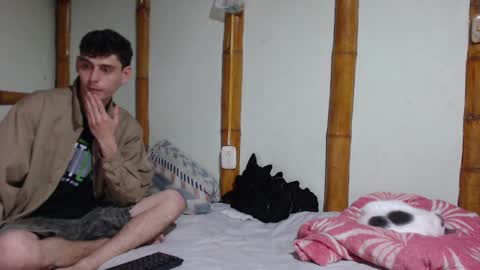 Snapshot of miahells chatting on February 2025 10:09:02 PM Mia Sam online show from February 2025 10:09:02 PM