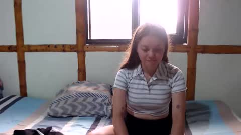 Snapshot of miahells chatting on October 2025 04:16:01 PM Mia Sam online show from October 2025 04:16:01 PM