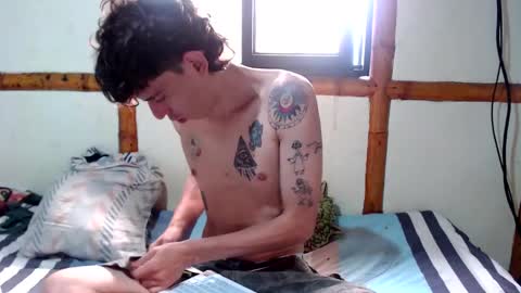 Snapshot of miahells chatting on October 2025 03:34:02 PM Mia Sam online show from October 2025 03:34:02 PM