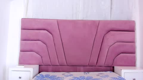 Snapshot of miajhonsonx chatting on December 2025 01:49:01 PM miajhonsonx online show from December 2025 01:49:01 PM