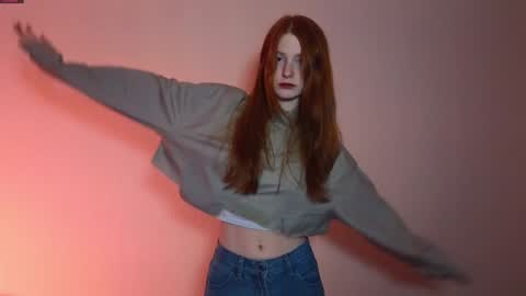 milanaaaa online show from January 2025 07:29:02 PM