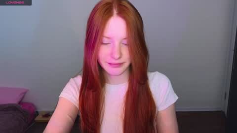 milanaaaa online show from February 2025 11:45:01 PM