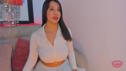 miakris1 online show from September 2025 10:59:01 AM