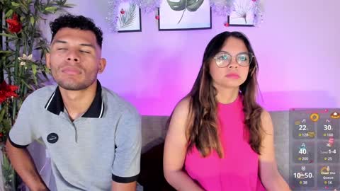 Mia online show from December 2024 07:07:02 PM