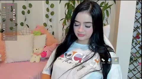 mia 600am-1000am Colombia time online show from January 2025 12:12:01 AM