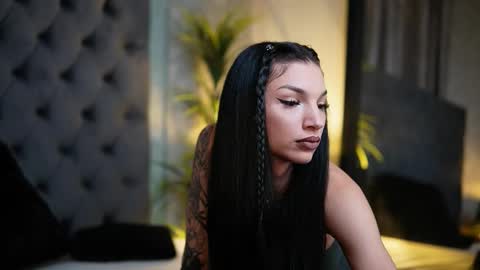  Miami  online show from September 2025 12:43:02 AM