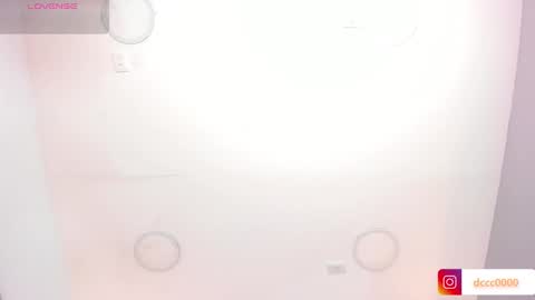 Mia  online show from December 2024 03:24:02 PM