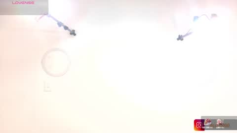 Mia  online show from January 2025 03:35:01 PM