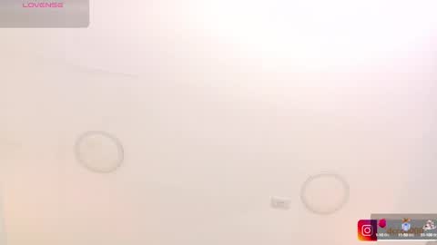 Mia  online show from January 2025 03:22:01 PM