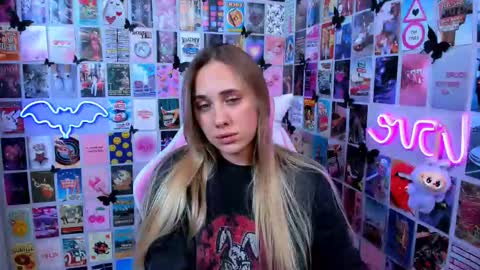 miamilas online show from October 2025 05:58:02 PM