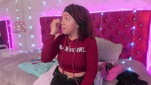 miamiller22 online show from January 2026 07:17:01 PM