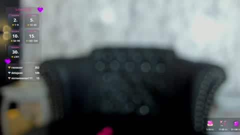 Mia   -5 7001400 Follow  online show from February 2025 03:52:02 PM