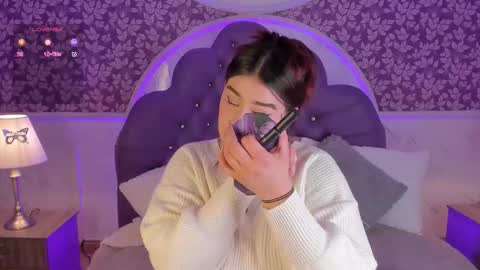 Mia   -5 7001400 Follow  online show from November 2025 01:34:01 PM