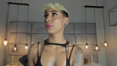 Mia Morgann online show from January 2025 06:14:01 PM