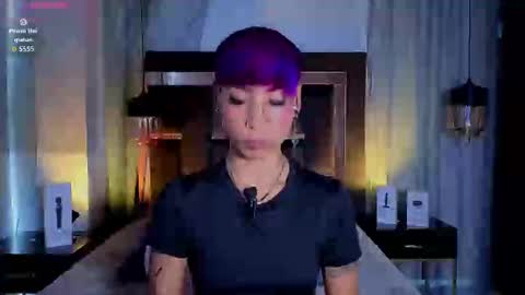 Mia Morgann online show from September 2025 01:44:02 PM