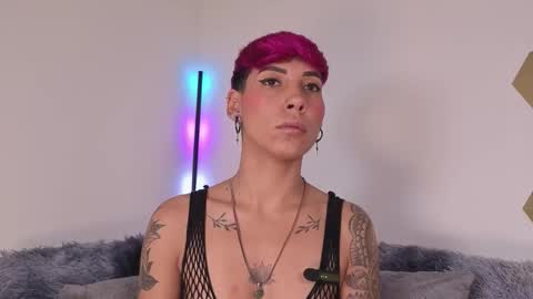 Mia Morgann online show from November 2025 01:46:02 PM