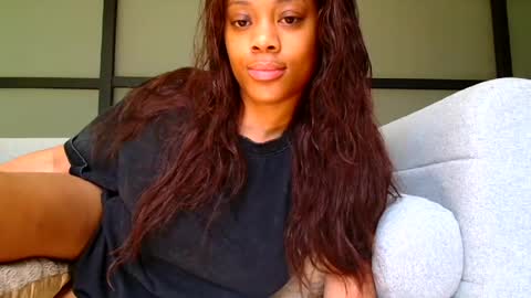 MiaMuffn online show from July 2026 08:41:02 PM