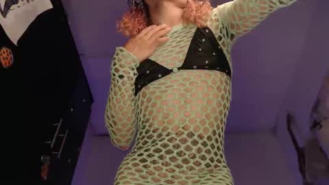 MianCuntyDoll online show from October 2025 02:48:01 PM