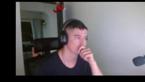 miaou_miaou online show from March 2026 11:27:02 PM