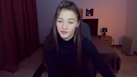 Mia online show from January 2025 05:24:01 PM