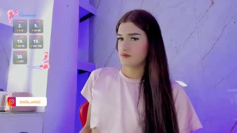 miapink_ofi_ online show from September 2025 10:20:01 PM