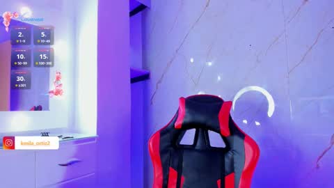 miapink_ofi_ online show from September 2025 11:04:02 PM