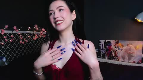 Snapshot of miarielle chatting on May 2026 05:52:02 PM Liz online show from May 2026 05:52:02 PM
