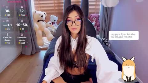 Snapshot of miasilk chatting on October 2025 10:25:01 AM Miayna Silk online show from October 2025 10:25:01 AM