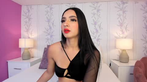 Mia Sweetth online show from January 2025 02:11:01 PM