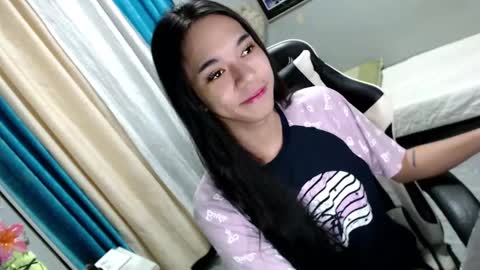 Snapshot of miatrixs chatting on January 2025 07:28:01 PM Mia online show from January 2025 07:28:01 PM