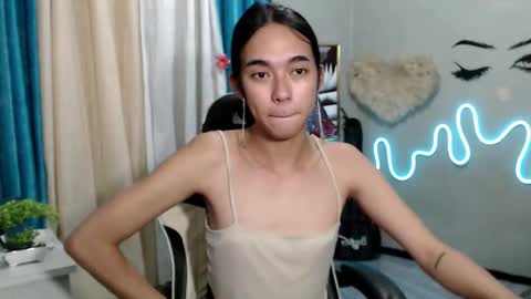 Snapshot of miatrixs chatting on March 2025 09:44:01 AM Mia online show from March 2025 09:44:01 AM