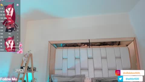 Mia Villalobos online show from January 2025 04:39:01 PM