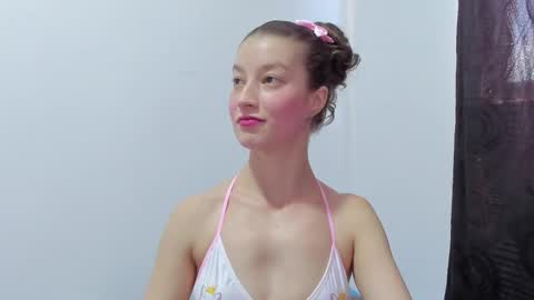  Chloe  online show from September 2025 05:27:01 PM