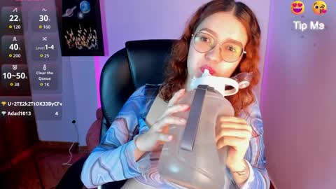 Mia winx  online show from April 2026 01:39:01 AM