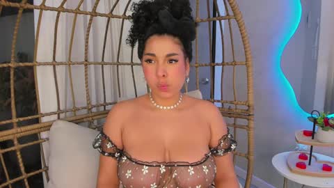 Mia online show from February 2025 03:57:02 AM