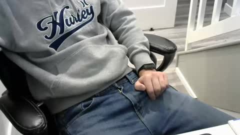 mic6969mic online show from February 2025 01:11:02 PM